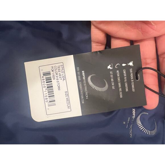 NWT Women’s Golf  Zero Restriction Cassin Primaloft Quilted Full-Zip Vest M - Picture 6 of 7